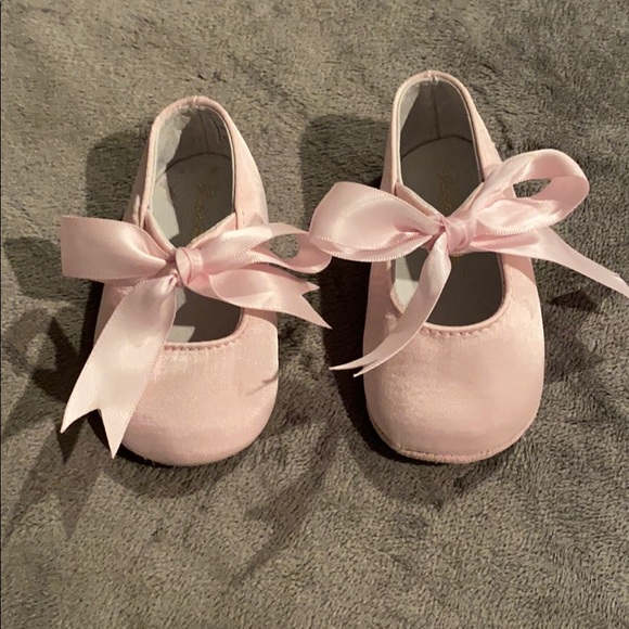 Polo Ralph Lauren Other - Baby girl satin shoes